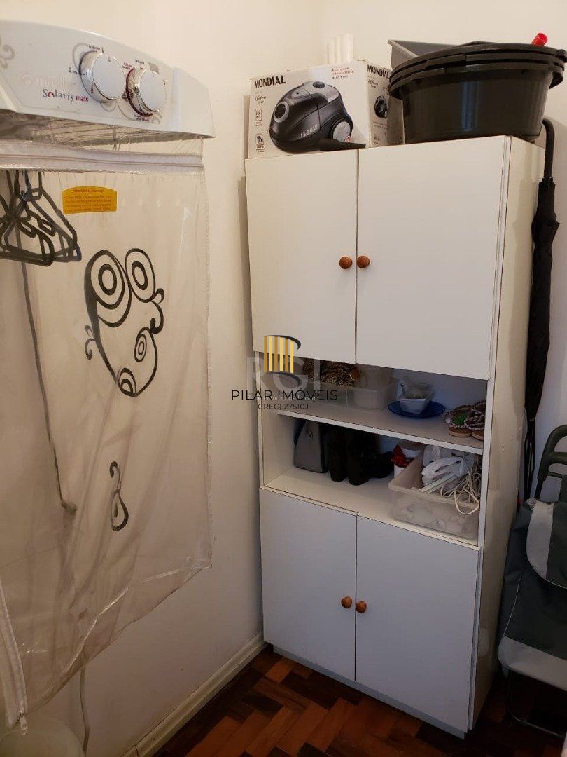 Apartamento à vendaa reformado, 2 quartos - Bairro São Geraldo