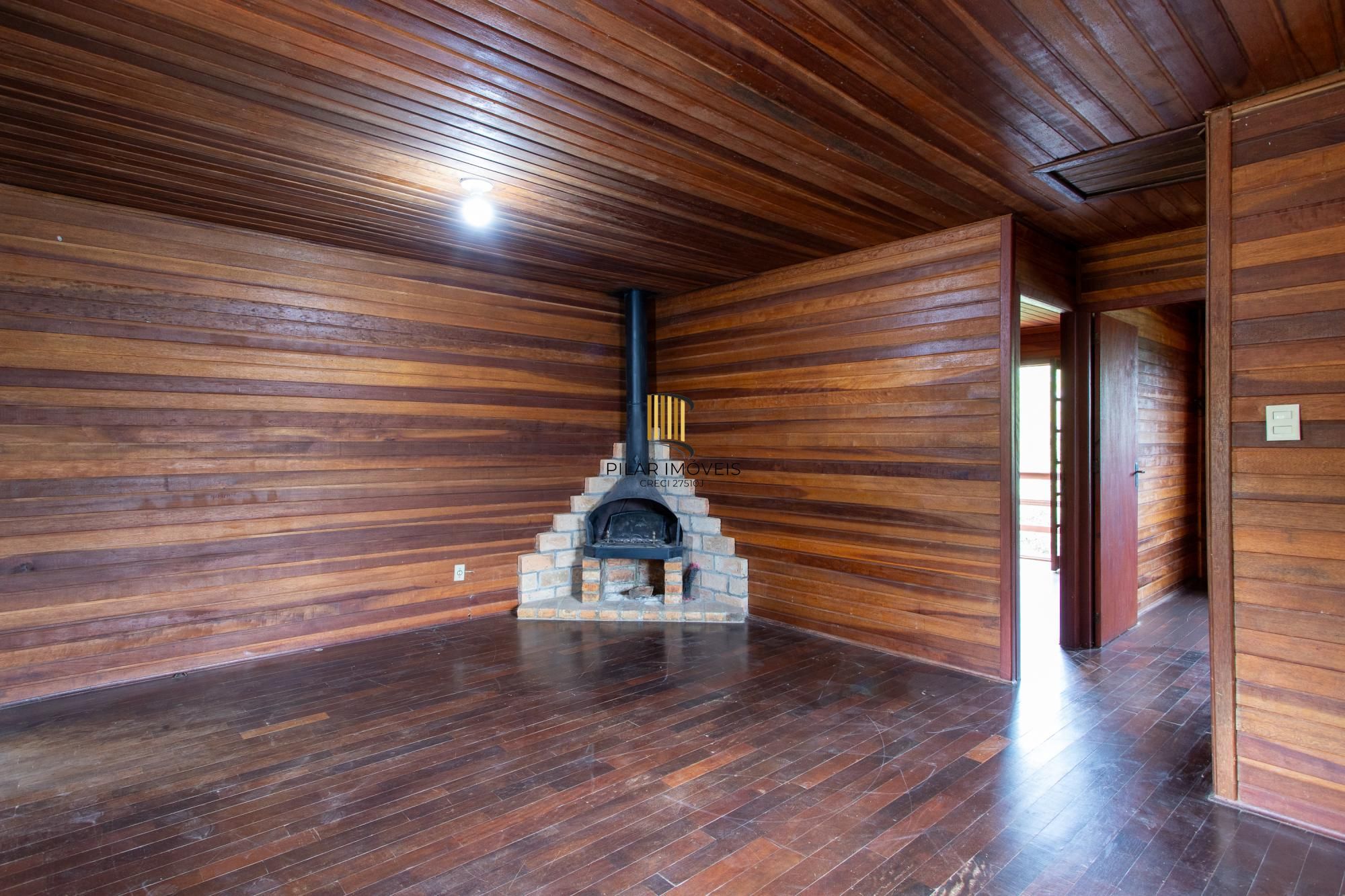 Casa 2 dormitórios no bairro Vila Nova