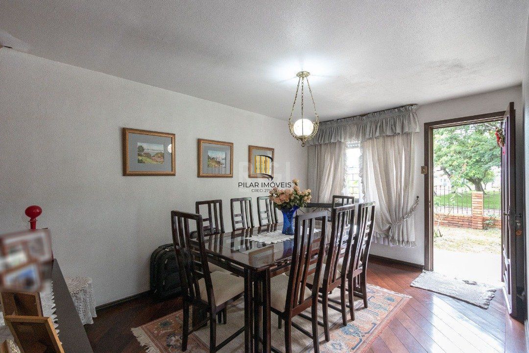 Casa para Venda - 200m², 3 dormitórios, sendo 1 suites, 1 vaga - Aberta dos Morros