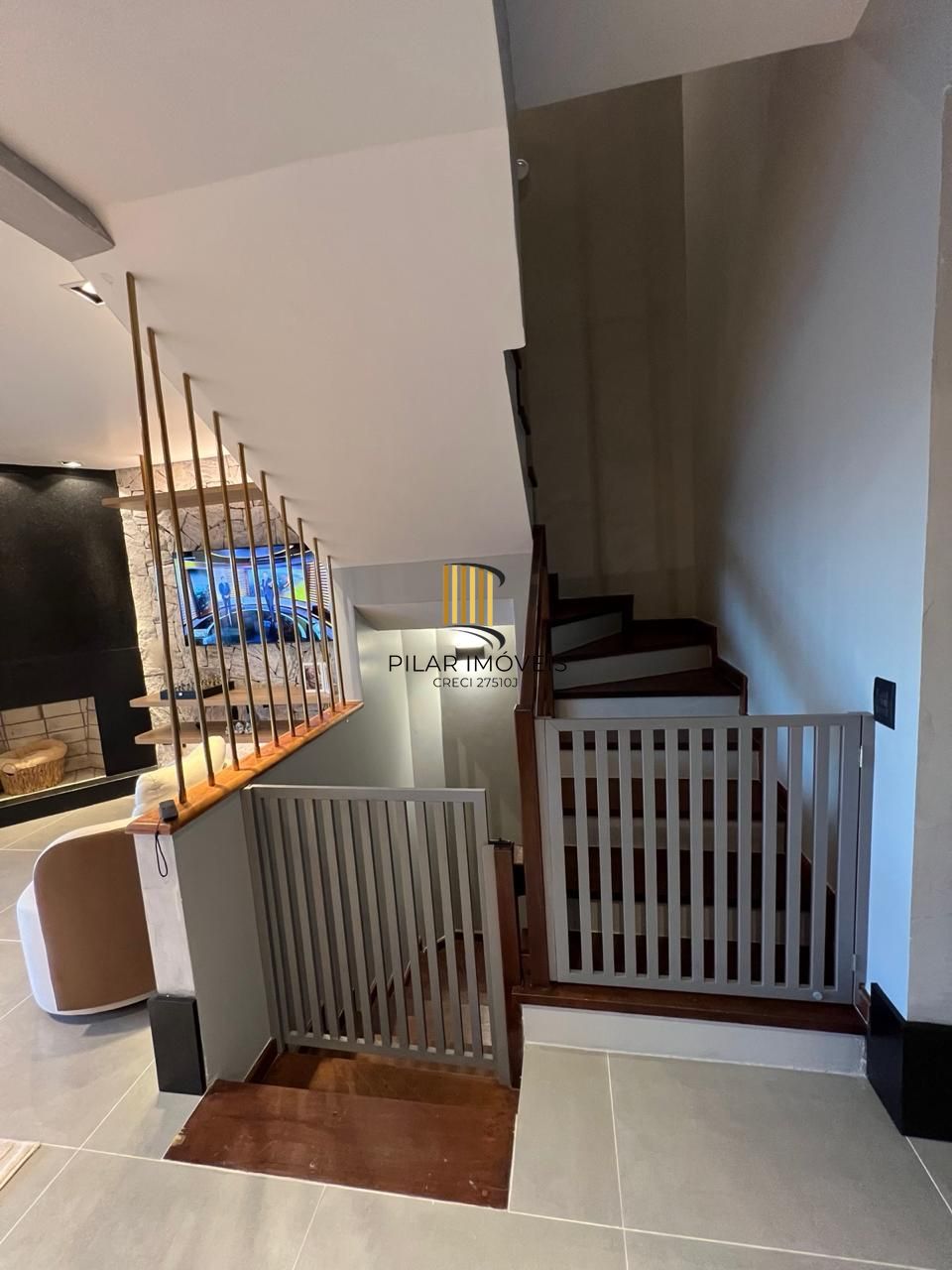 Casa em condomínio fechado para venda no bairro Jardim Isabel, com aproximadamente 204m² de área privativa,.