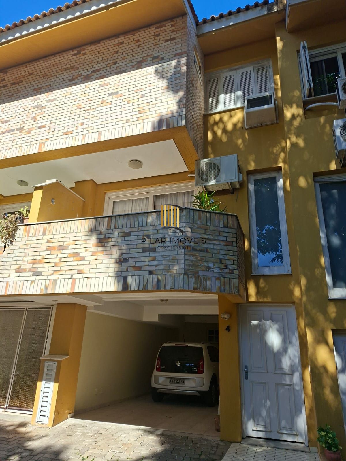Casa em condomínio de 3 dorm. na Tristeza - Pilar Imóveis