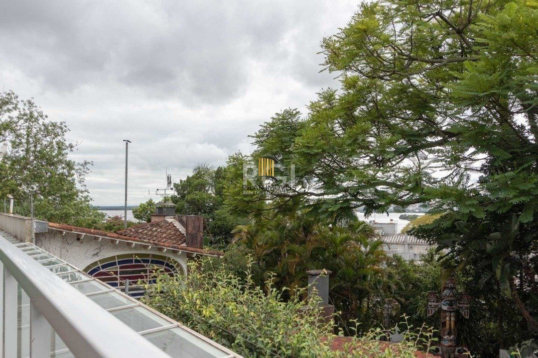 Apartamento 3 Dormitório(s) Bairro Cristal