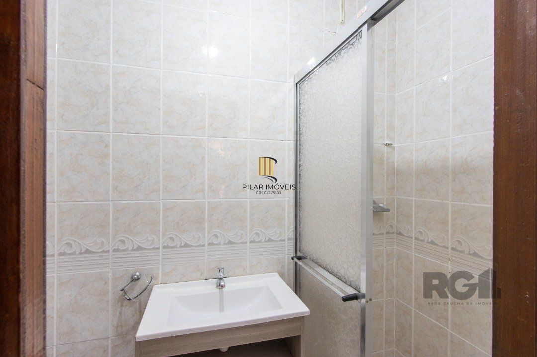 Casa para Venda - 205.5m², 3 dormitórios, sendo 2 suites, 3 vagas - Vila Nova