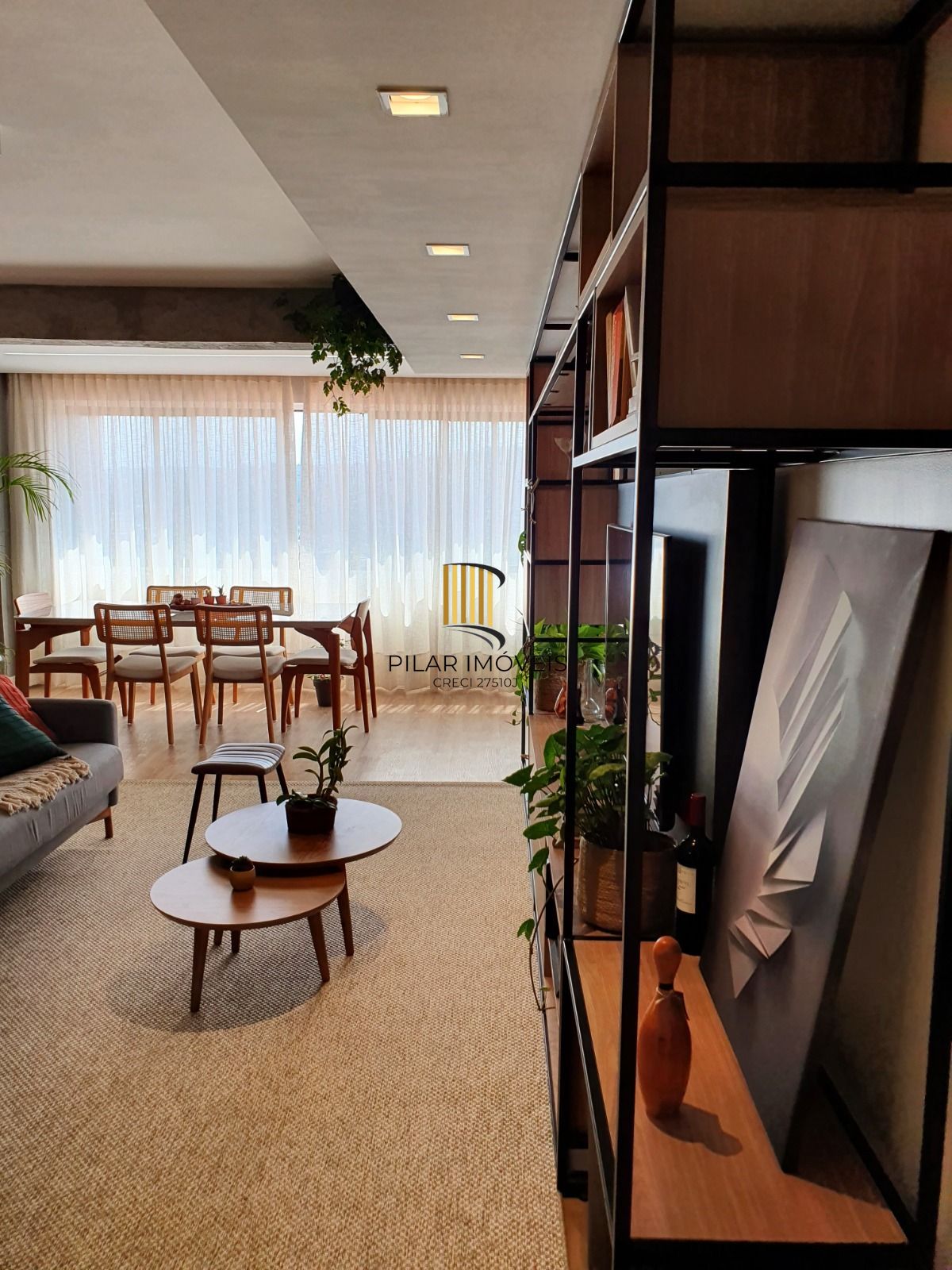 Apartamento 3 dormitórios no bairro Cristal