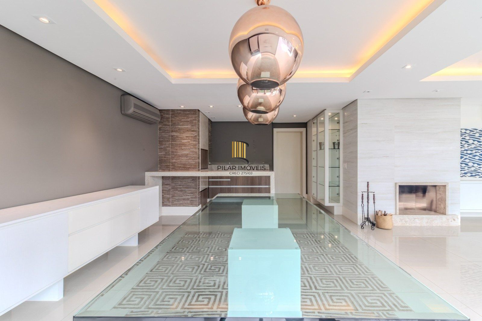 Alto Padrão no TERRAZAS: 4 Suítes, 312m² e Vista Incrível para a Natureza