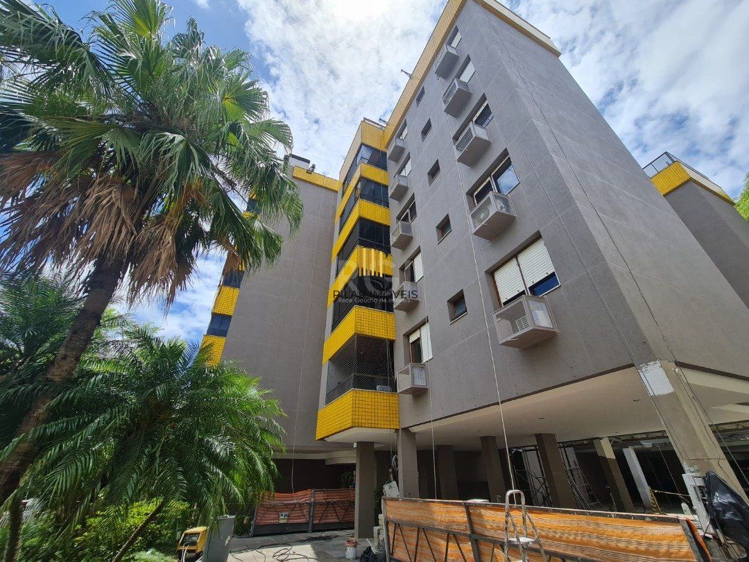 Apartamento 3 dormitórios no bairro Menino Deus