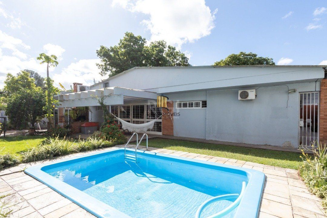 Casa 3 dormitórios no bairro Vila Assunção