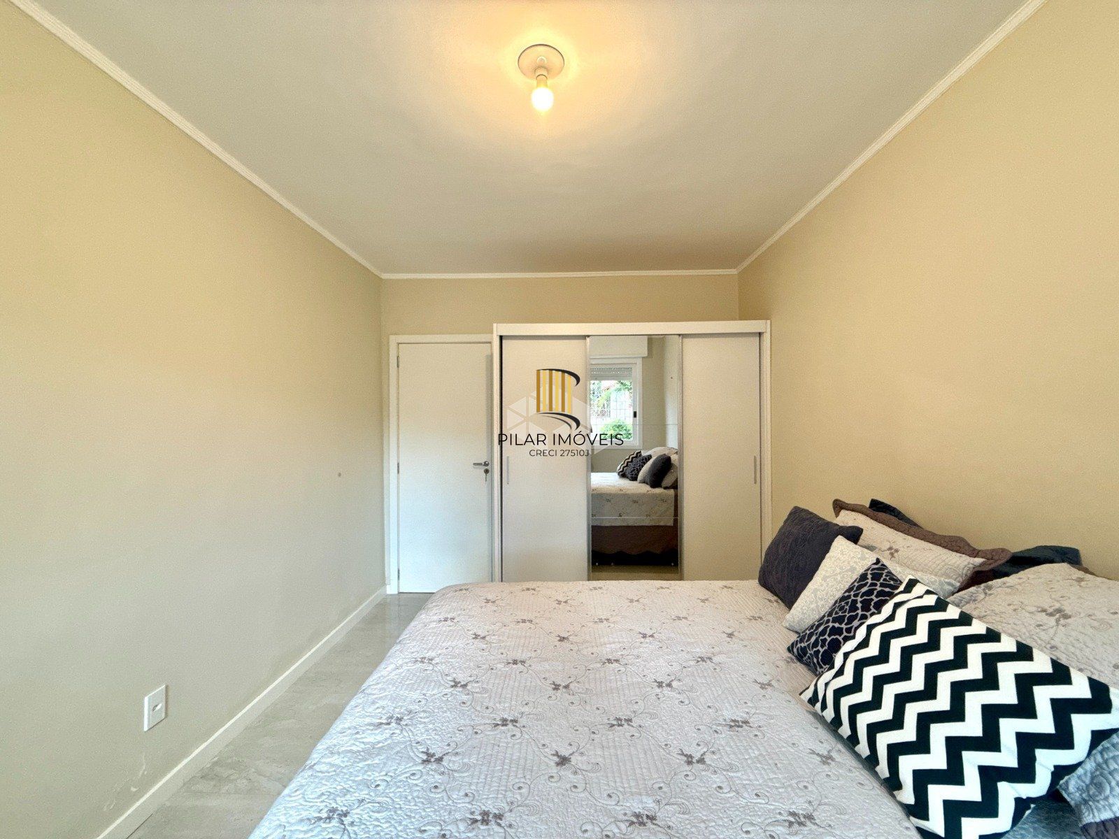 Apartamento 1 dormitórios à venda, vaga coberta - Bairro Jardim Lindóia