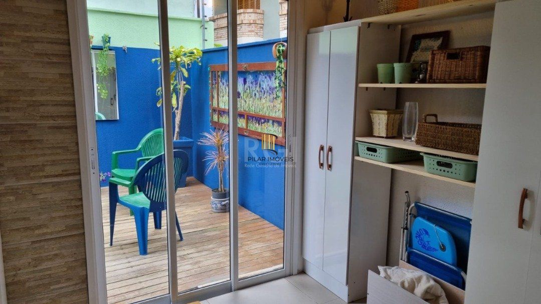 Casa Condominio para Venda - 218m², 3 dormitórios, sendo 1 suites, 2 vagas - Ipanema