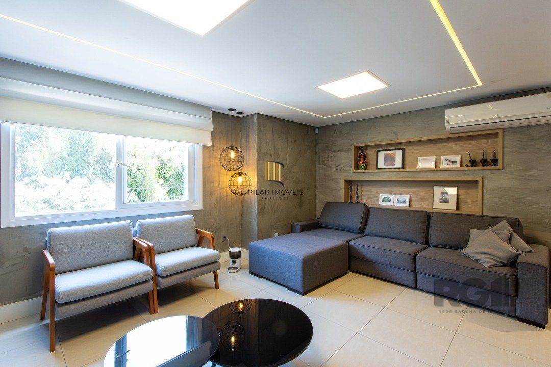 Casa 3 dormitórios no bairro Jardim Isabel
