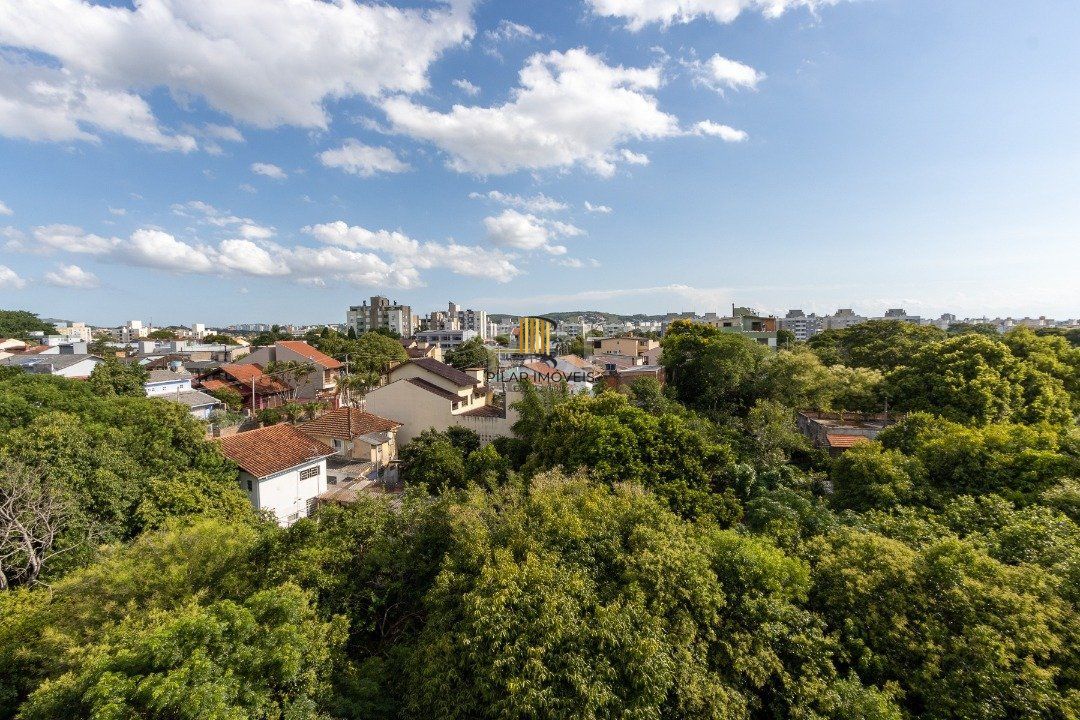 Ótima cobertura no bairro Nonoai, com aproximadamente 135m² de área privativa, 02 dormitórios
