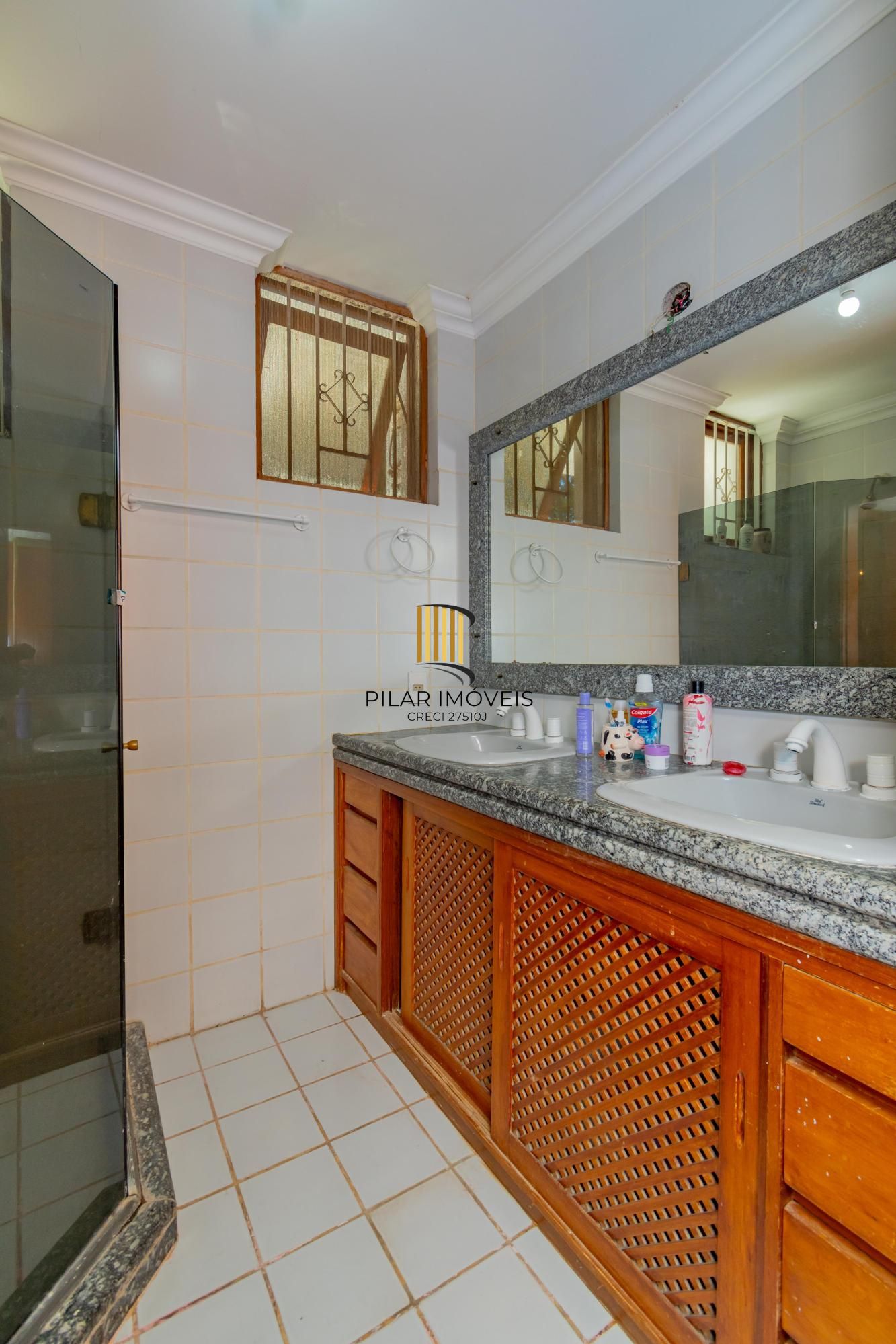 Cobertura horizontal, alto padrão, bairro Santa Tereza, 341m²  área privativa, 02 vagas garagem!