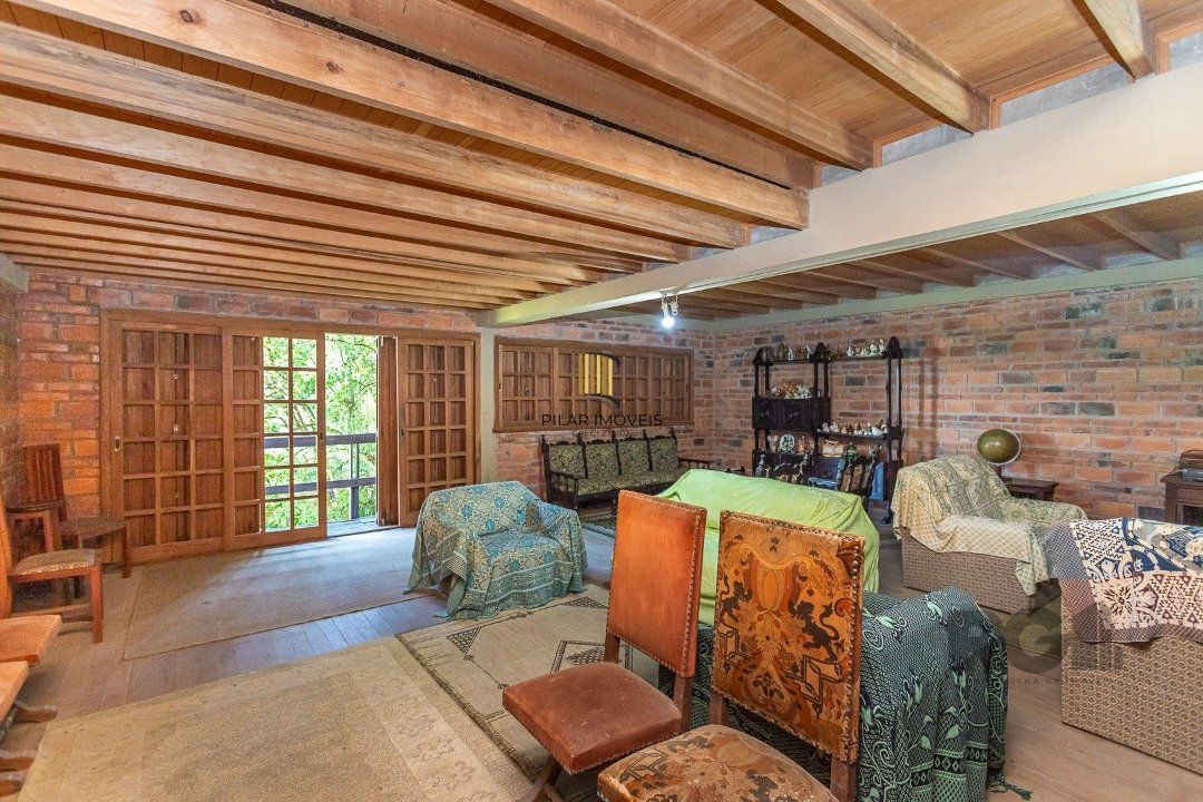 Casa 4 dormitórios, Altos da Vila Nova, Zona Sul, Porto Alegre.