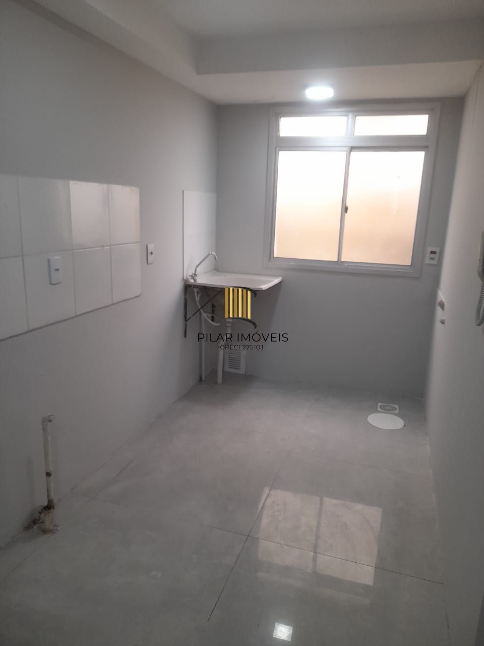 Apartamento 2 dormitórios no bairro Lomba do Pinheiro