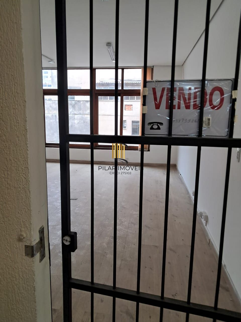 Conjunto/Sala para Venda - 57m² privativos no Centro Histórico
