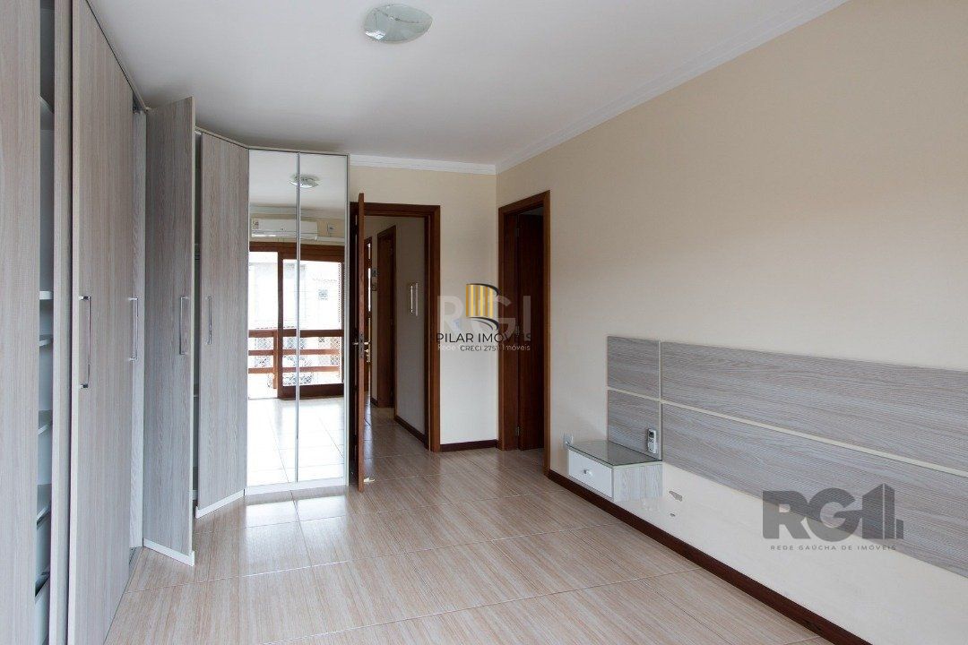 Casa 3 dormitórios no bairro Aberta dos Morros