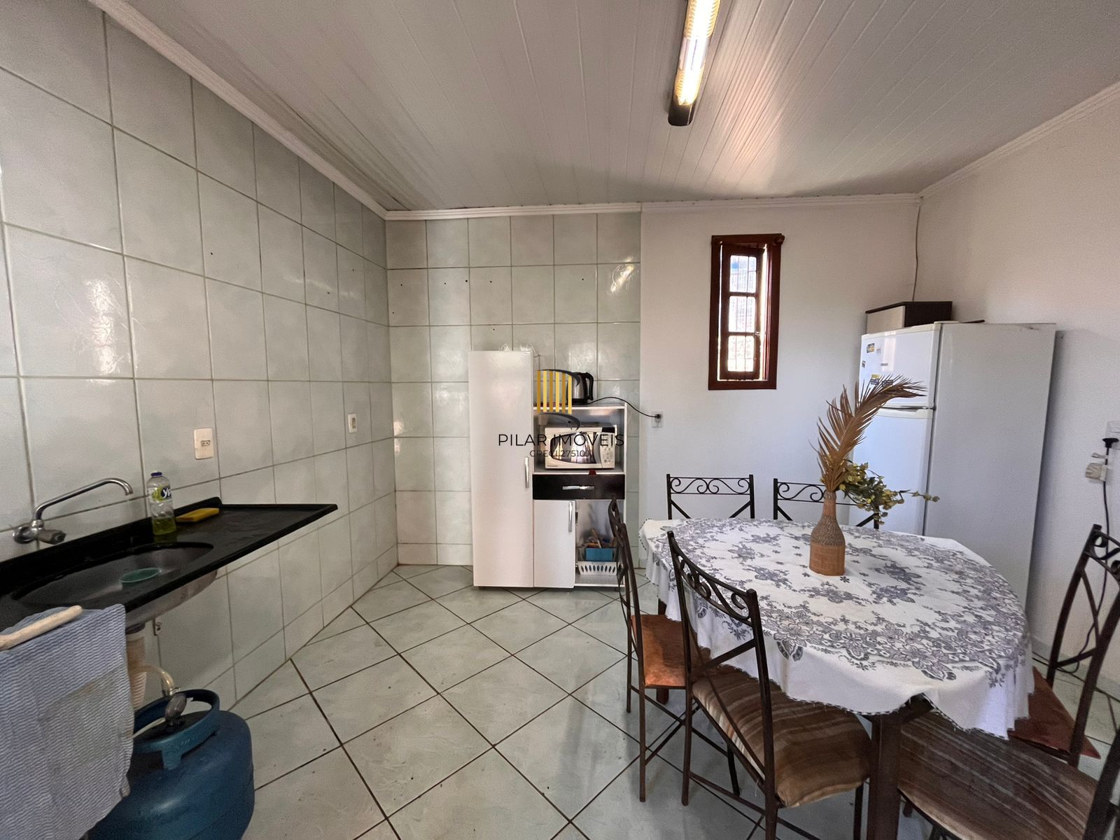 Casa 1 dormitório no bairro Campo Novo