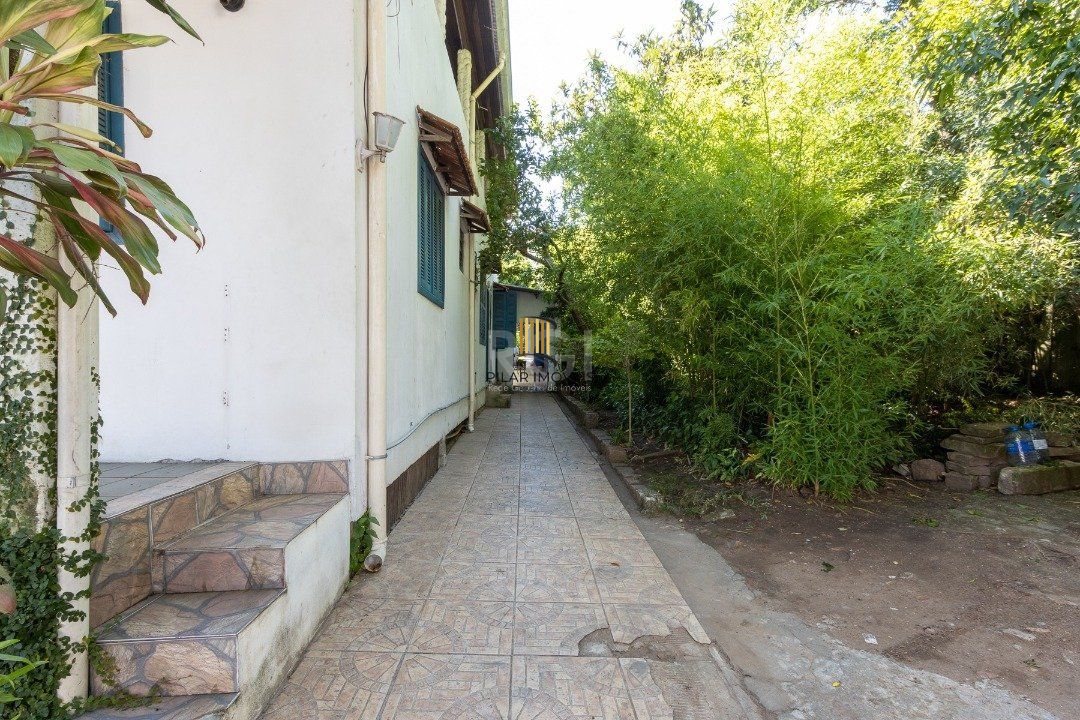 Casa Comercial no bairro Teresópolis