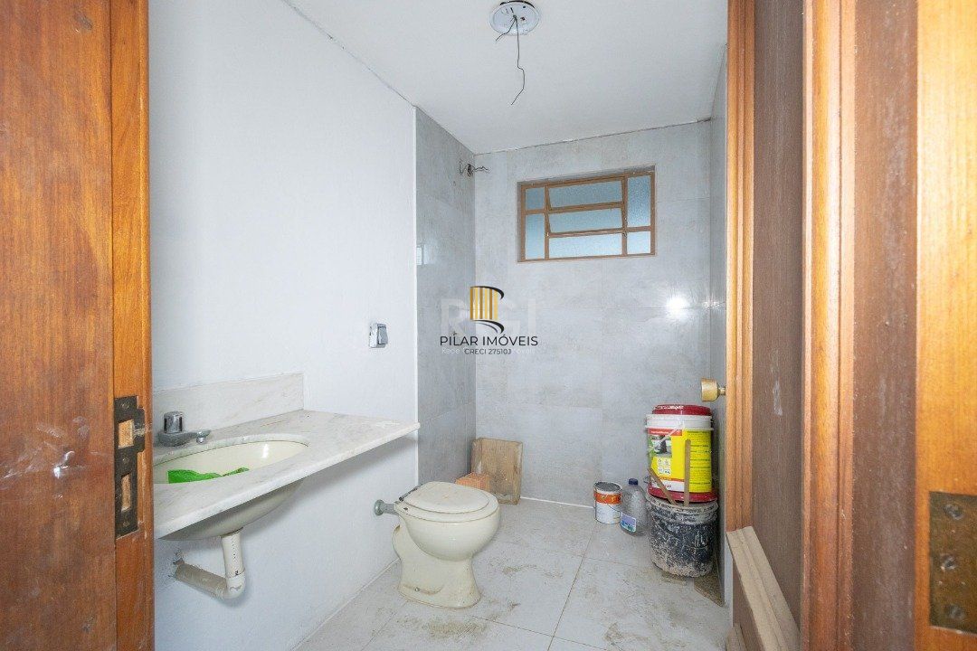 Casa para Venda - 558.14m², 4 dormitórios, sendo 4 suites, 6 vagas - Jardim Isabel