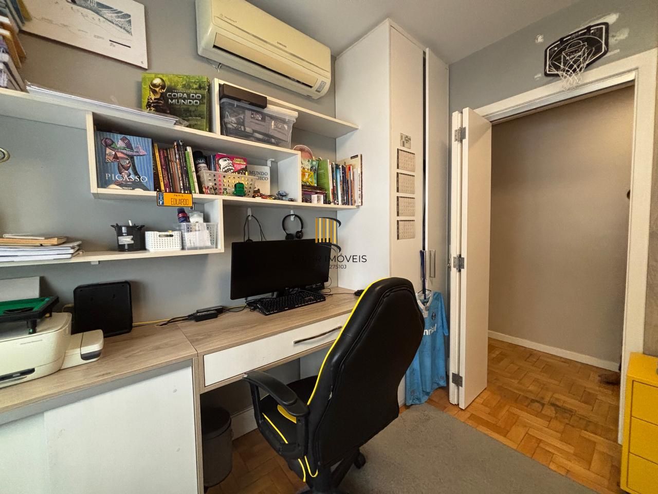 Apartamento 3 Dormitórios com Suíte no Moinhos de Vento