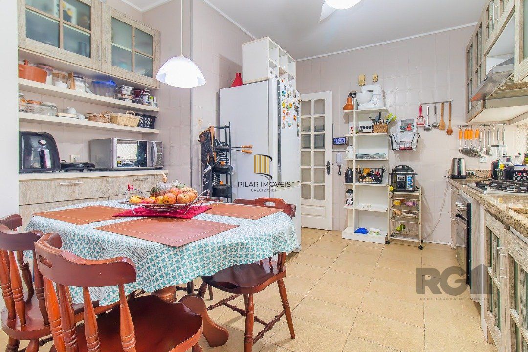 Cobertura 5 dormitórios no bairro Auxiliadora