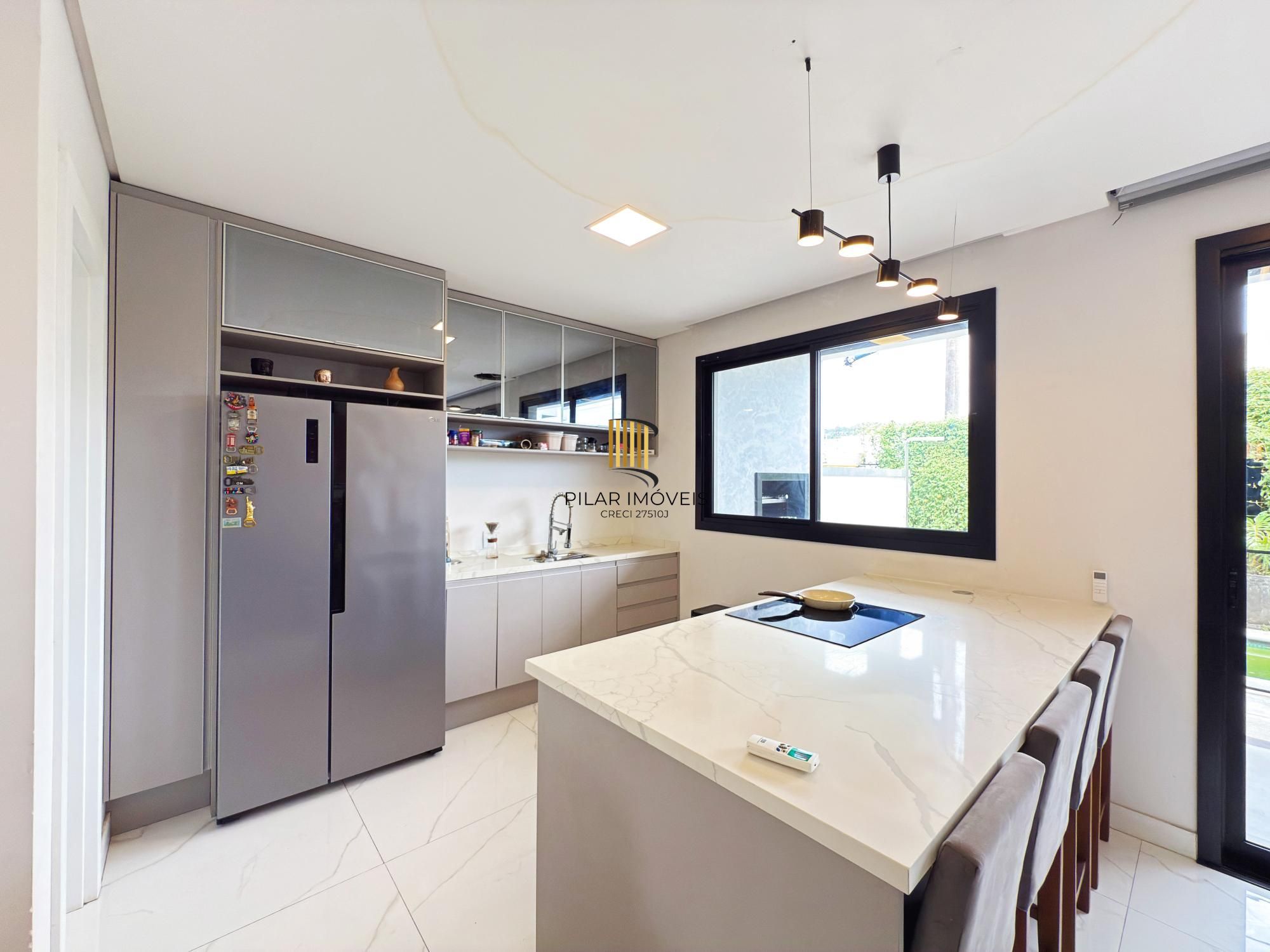 Casa de Condomínio 3 dormitórios no bairro Aberta dos Morros