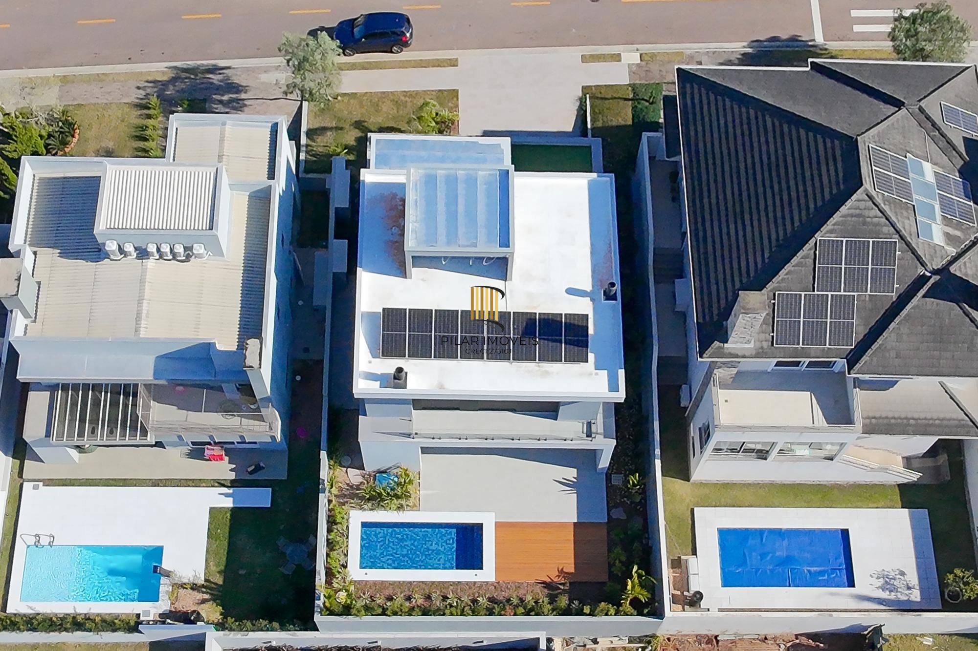 Casa de Condomínio 4 dormitórios no bairro Vila Nova
