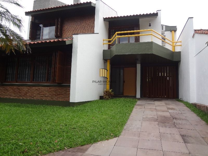 Casa para Venda - 268m², 3 dormitórios, sendo 1 suites, Jardim Isabel