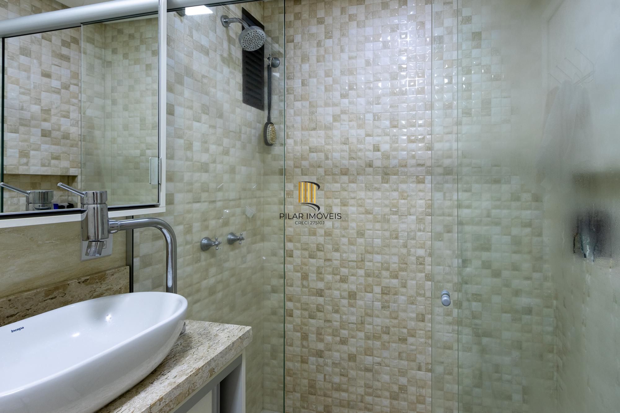 Apartamento 3 dormitórios no bairro Cristal