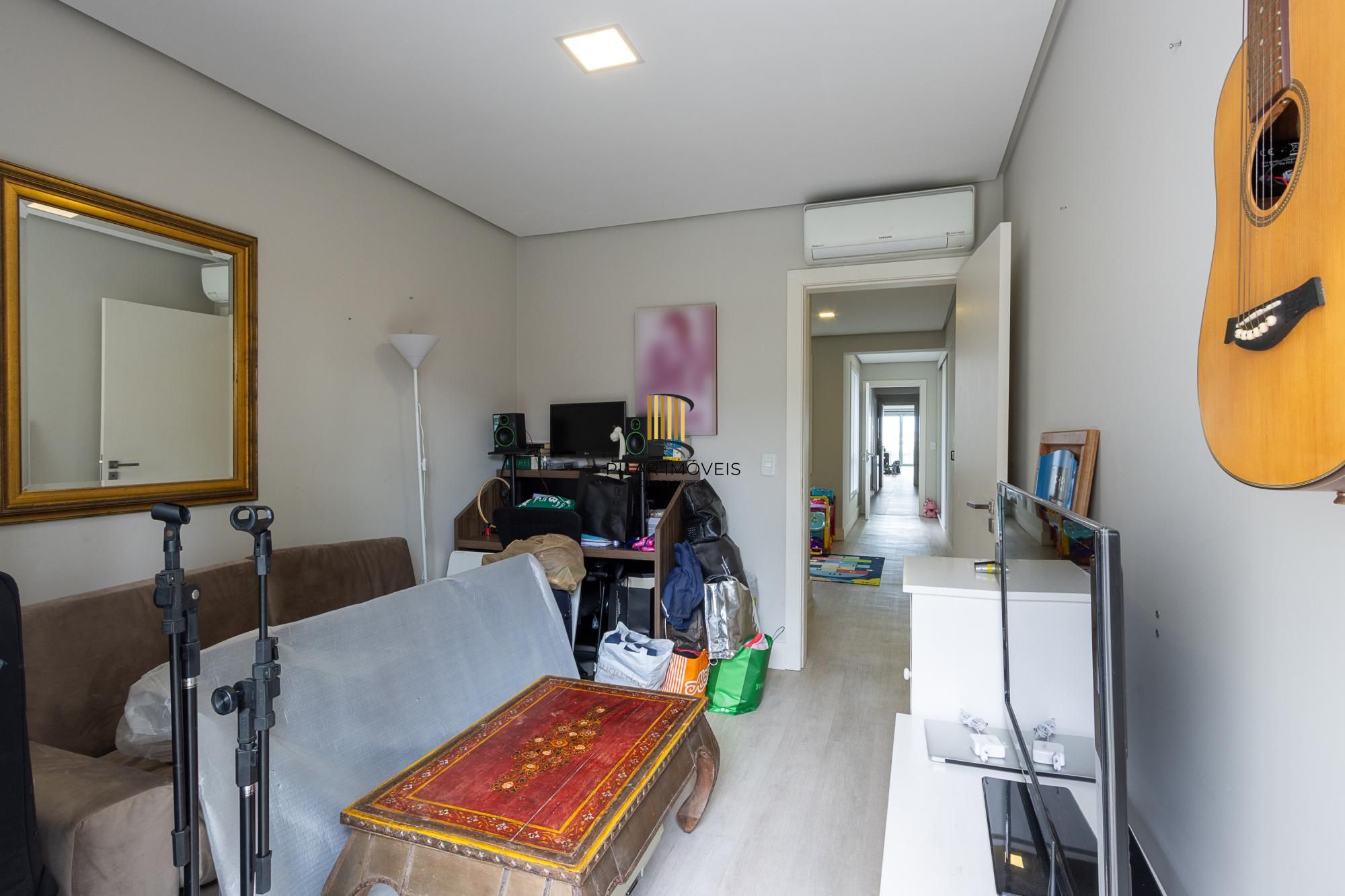 Apartamento à venda, com 3 dorm, 2 suítes, 2 vagas - bairro Cristal