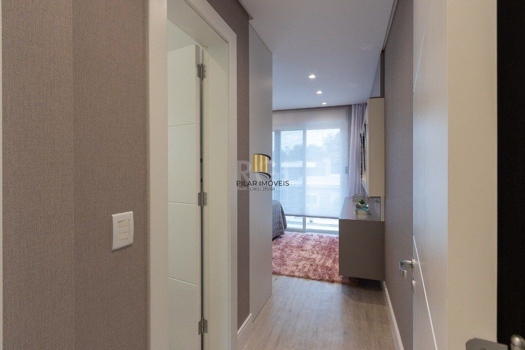 Casa Condominio para Venda - 239.3m², 3 dormitórios, sendo 2 suites, 6 vagas - Distrito Industrial