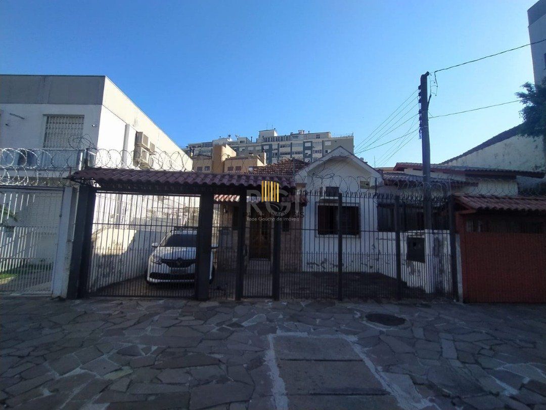 Casa para Venda - 185m², 3 dormitórios, 5 vagas - Menino Deus - Pilar Imóveis