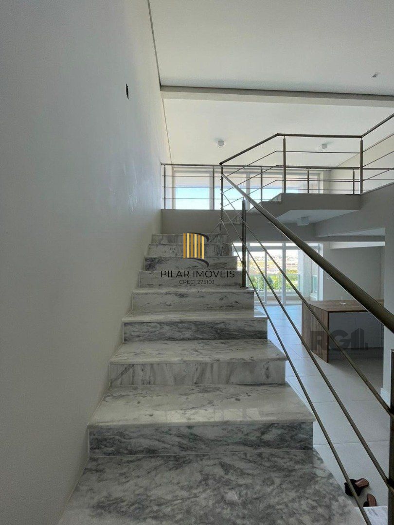 Duplex 3 dormitórios no bairro Atlântida