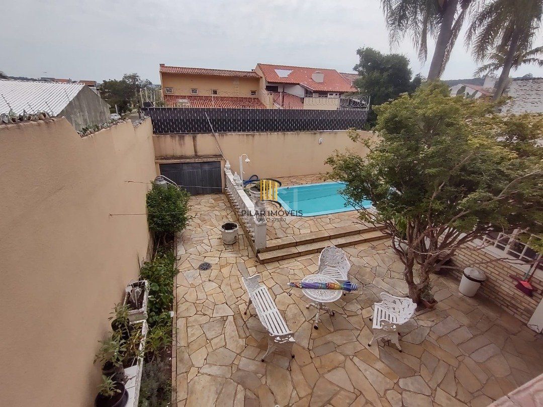 Casa para Venda - 200m², 4 dormitórios, sendo 1 suites, 3 vagas - Ipanema