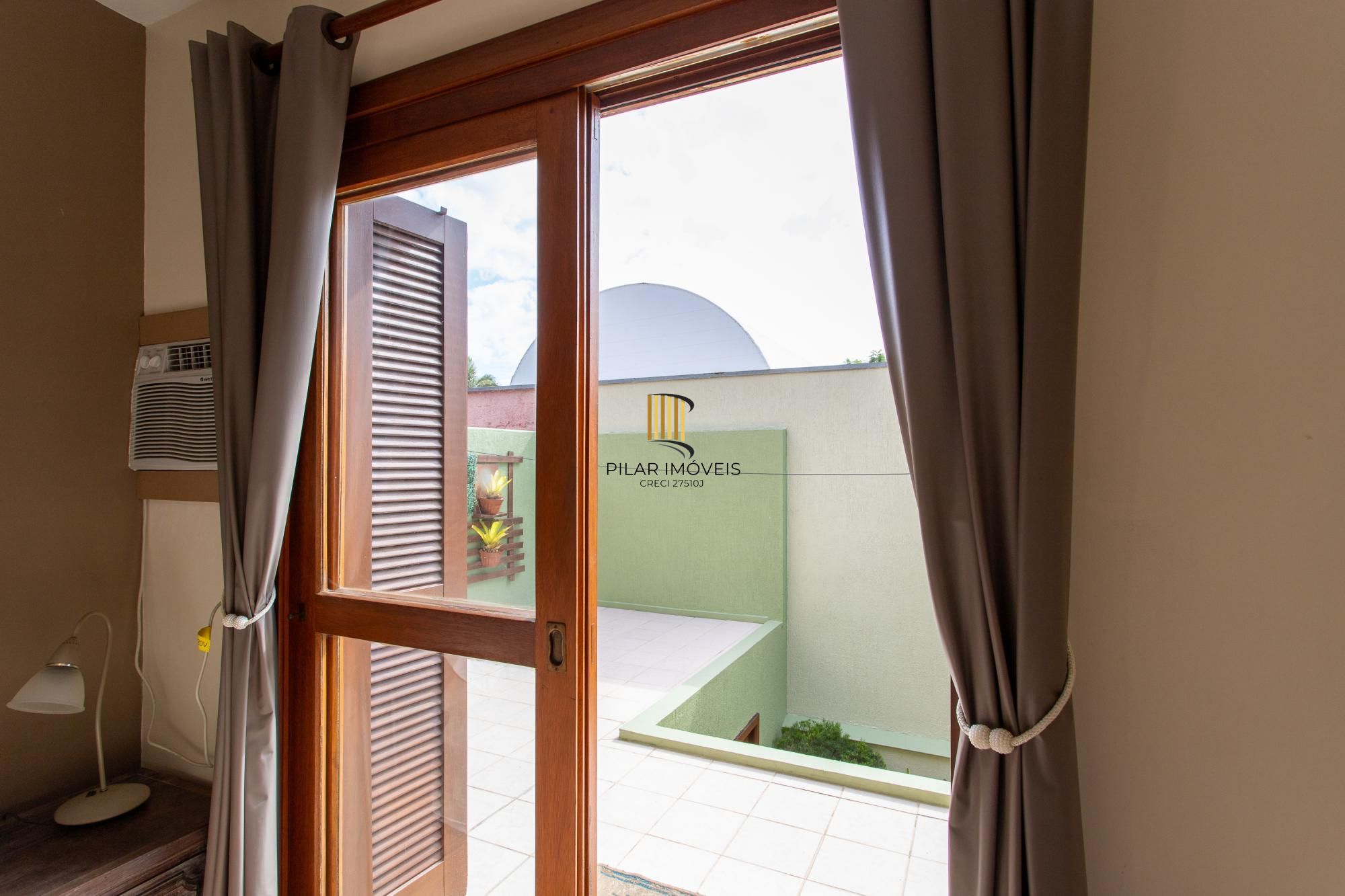 casa em condominio