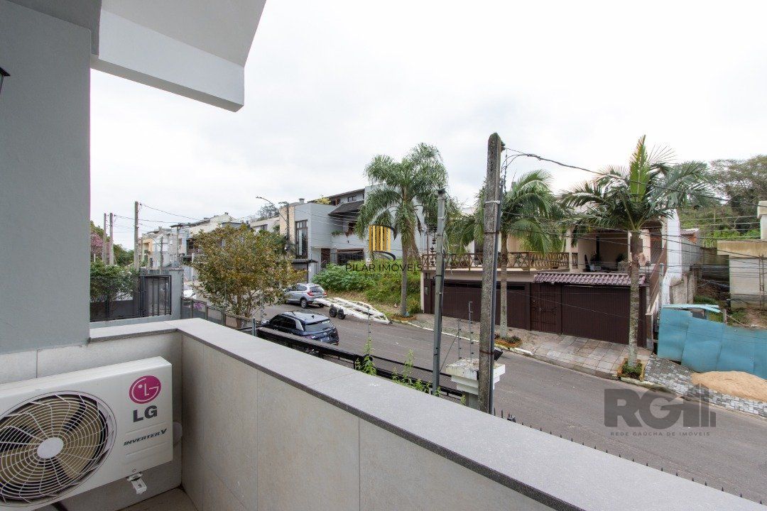 Casa 3 dormitórios à venda Ipanema  - Impecável - Totalmente reformada e mobiliada.