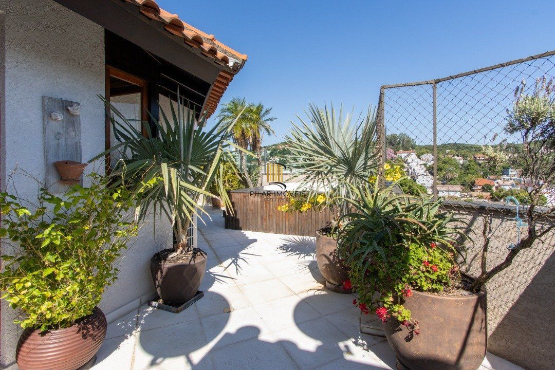 Cobertura 3 Dormitório(s) Bairro Tristeza