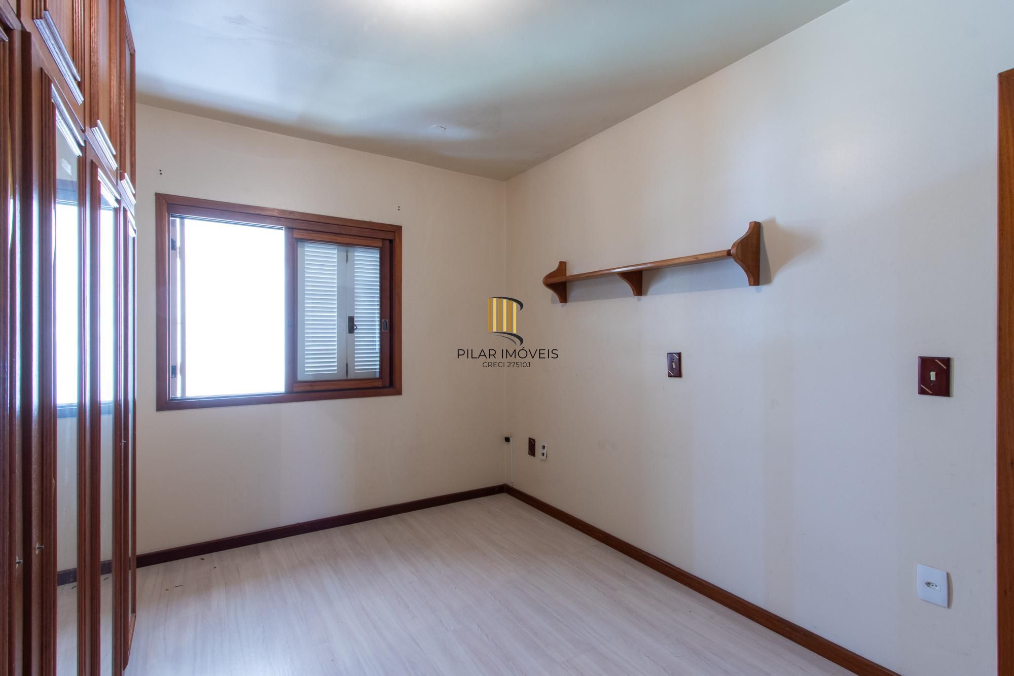 Casa de Condomínio 3 dormitórios no bairro Jardim Isabel