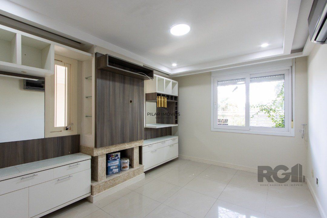 Casa Condominio para Venda - 132.48m², 3 dormitórios, sendo 1 suites, 2 vagas - Nonoai