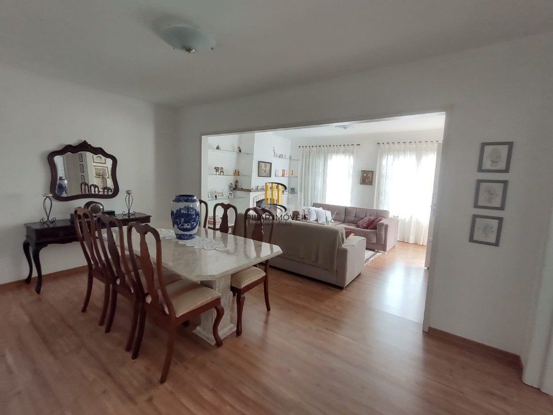 Casa para Venda - 200m², 4 dormitórios, sendo 1 suites, 3 vagas - Ipanema