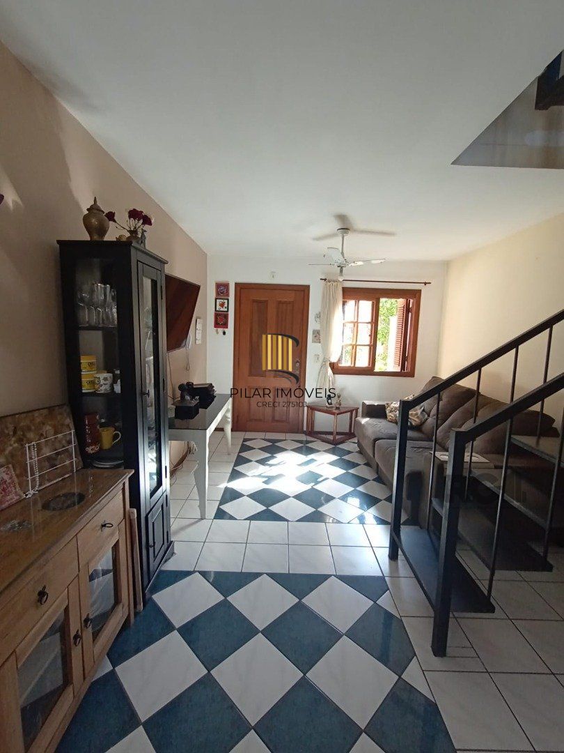 Casa em Condomínio com 96m² e 3 dormitórios no bairro Tristeza em Porto Alegre.