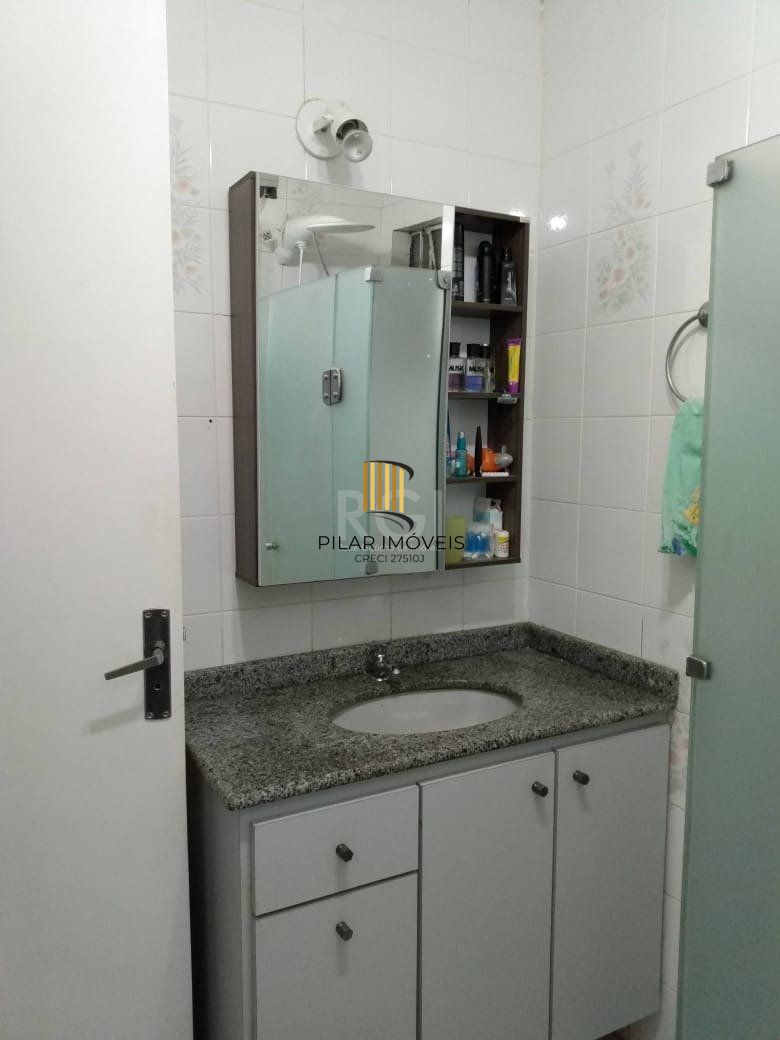 Apartamento para Venda - 74.18m², 2 dormitórios, 1 vaga - Cristal