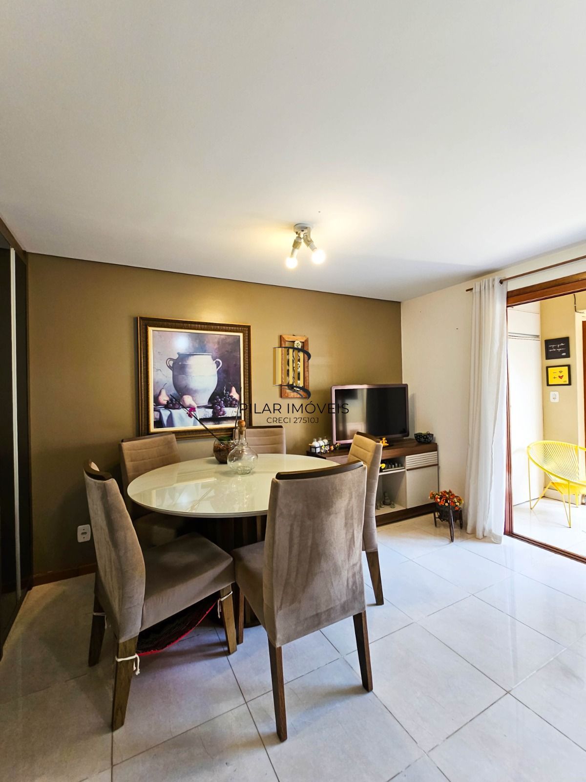 Casa 3 dormitórios no bairro Tristeza