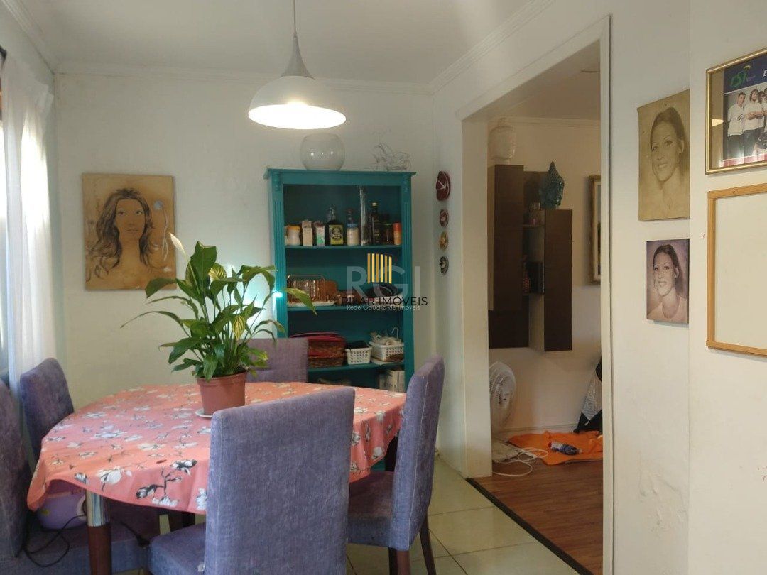 Casa Condominio para Venda - 110.94m², 2 dormitórios, sendo 1 suites, 2 vagas - Espirito Santo