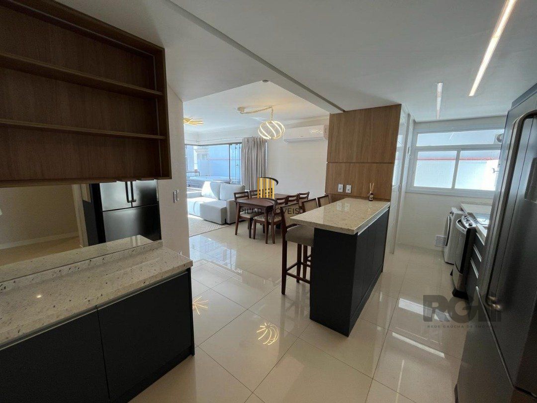 Apartamento com 2 dormitórios, sendo uma suíte, em empreendimento diferenciado em Capão da Canoa, no bairro Navegantes, próximo à divisa de Atlântida