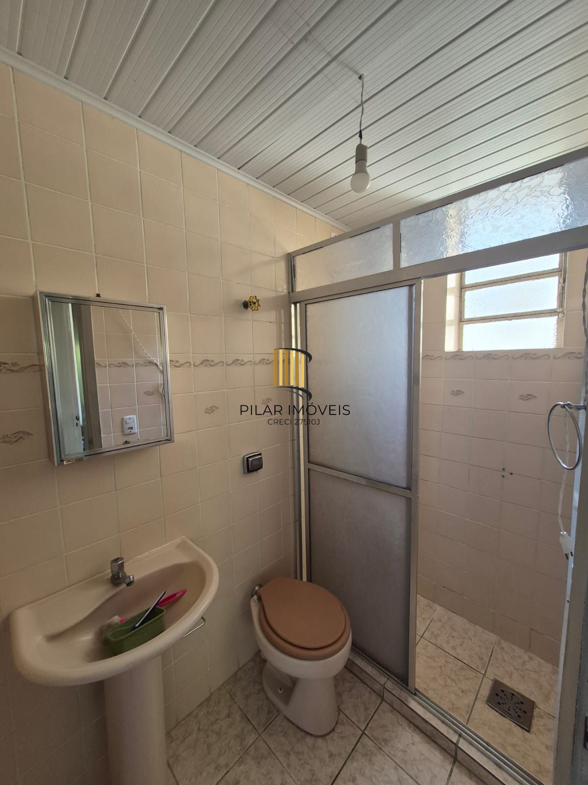 Apartamento com 2 dormitórios 2 Andar