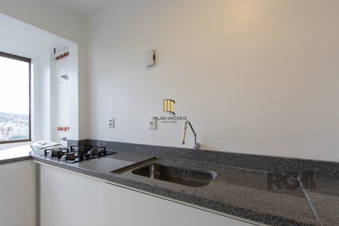 Cobertura 2 quartos, 2 banheiros, 1 vaga, terraço, elevador, condomínio com infra, Bairro Cristal