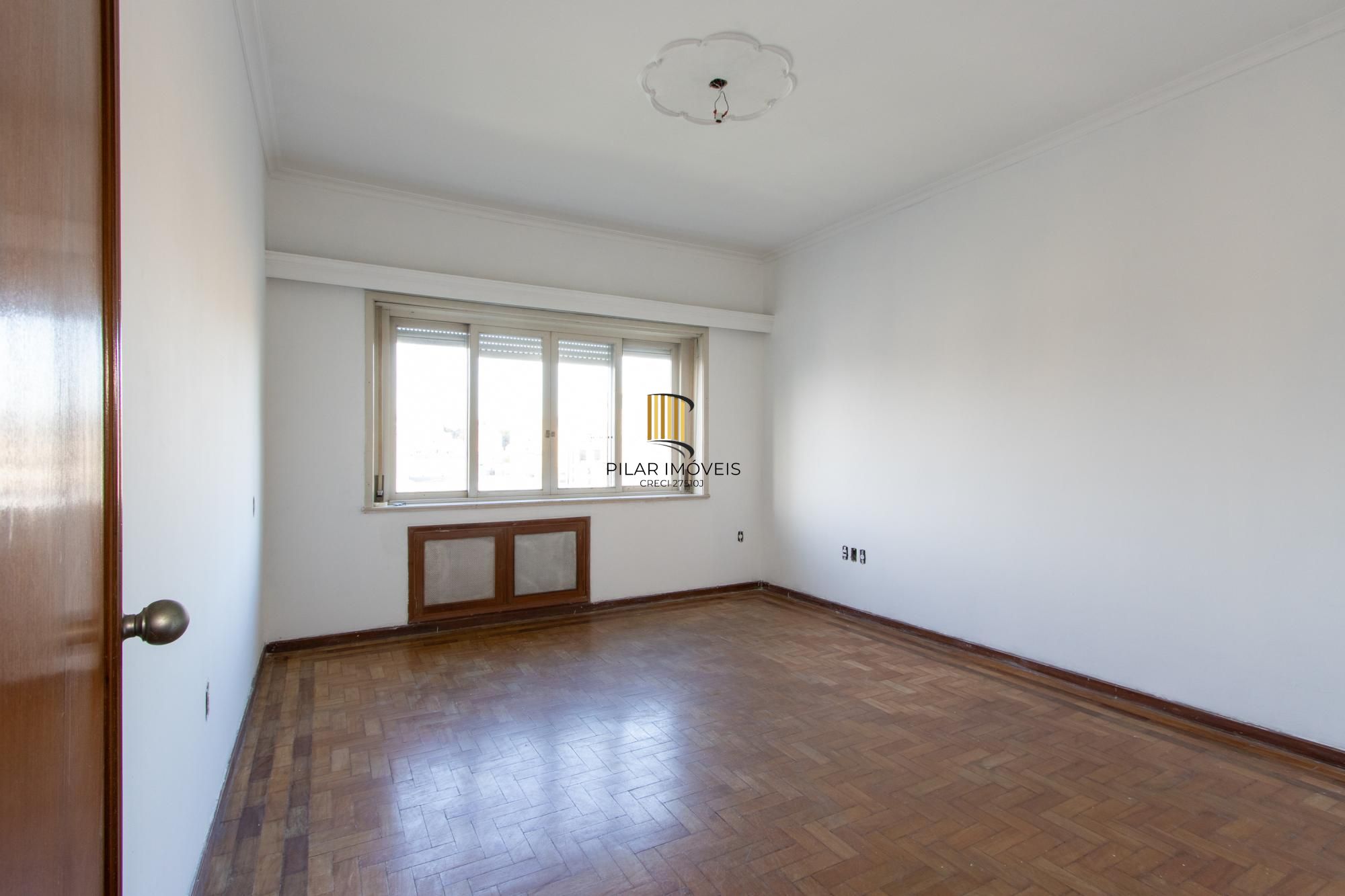 Apartamento para Venda - 238m², 3 dormitórios, sendo 1 suites, 1 vaga - Floresta