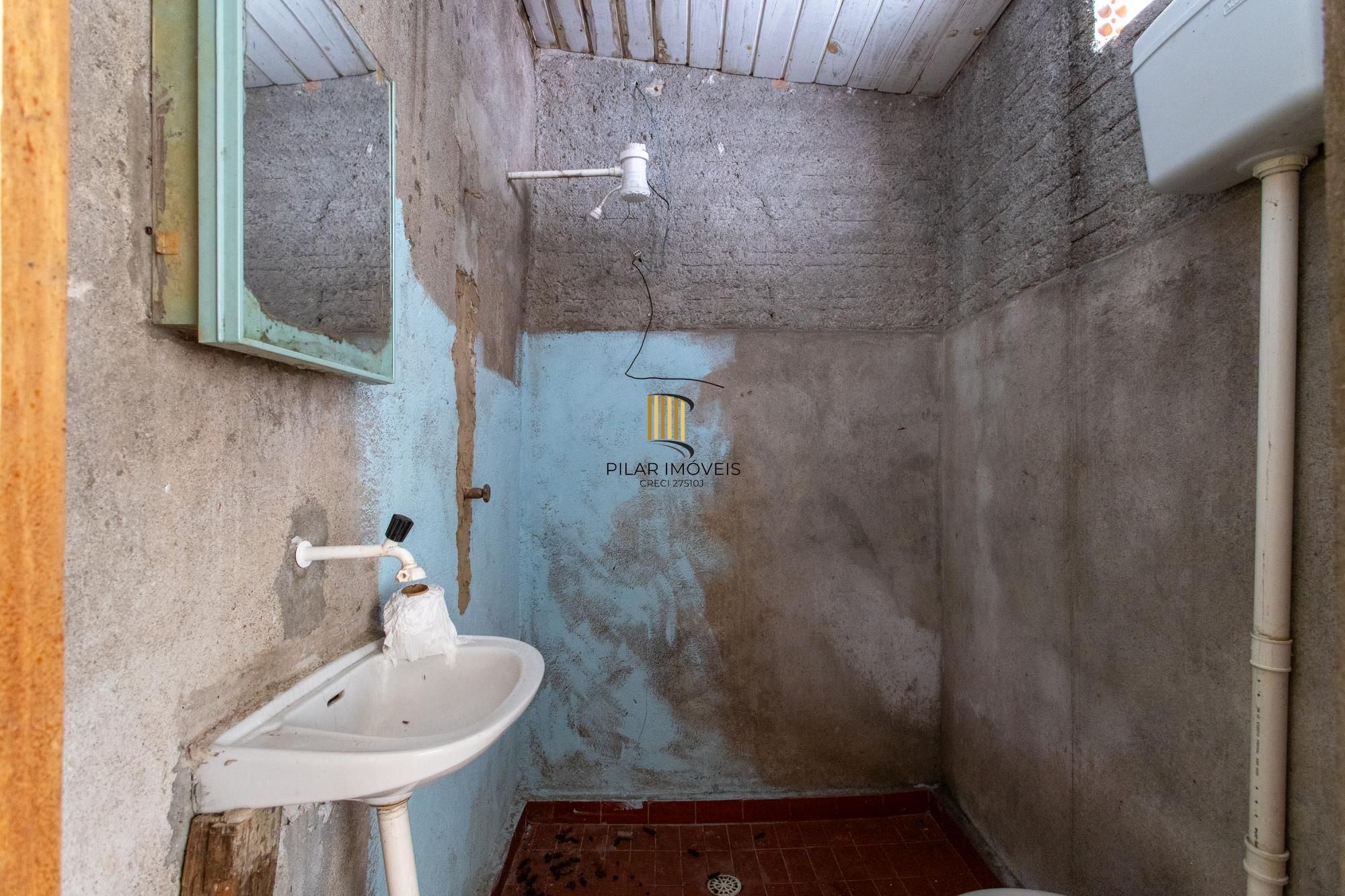 Casa 2 dormitórios no bairro Nonoai