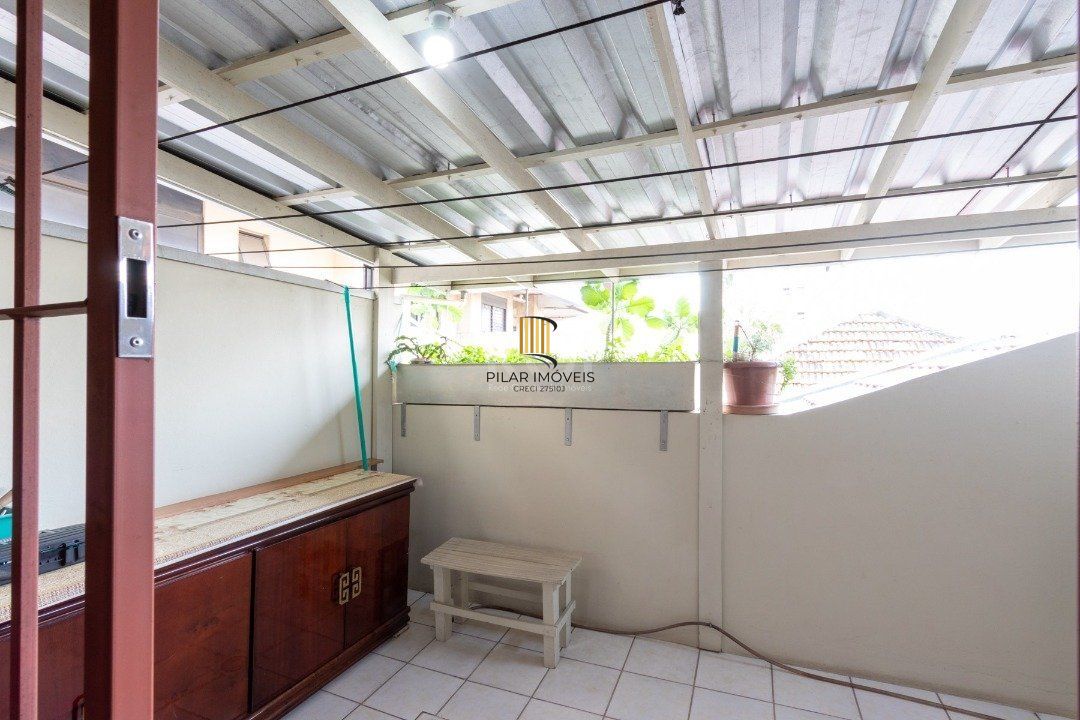 Predio para Venda - 215.37m², 0 dormitórios, Menino Deus